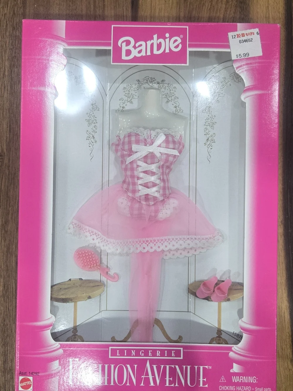 VTG 1996 Barbie Fashion Avenue Lingerie Pink Gingham Corset Tutu NRFB #14292